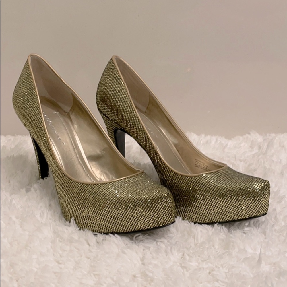 BCBGeneration Gold Heels